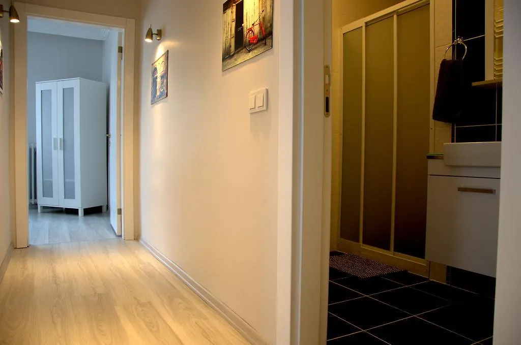 אנקרה Konukevim Apartments טורקיה